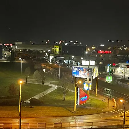 3izbovy Byt S Vybornou Obcianskou Vybavenostou Lägenhet Košice