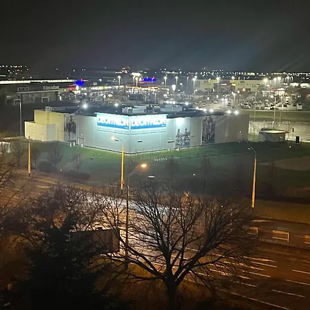 3izbovy Byt S Vybornou Obcianskou Vybavenostou Lägenhet *